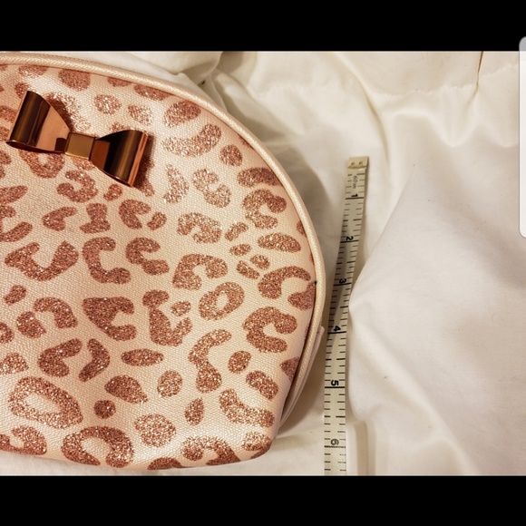 Cosmetic bag - Picture 5 of 5